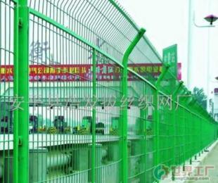 批發各類安全防護網 廣州篩網、安平絲網、石籠網、壓花網、護欄網浸塑網詳解